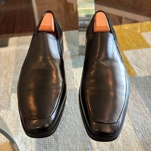 Bruno Magli Pitto MT5402 SZ 11 Black Leather Loafer EUC